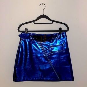 Superdown metallic blue hunter belted mini skirt size M